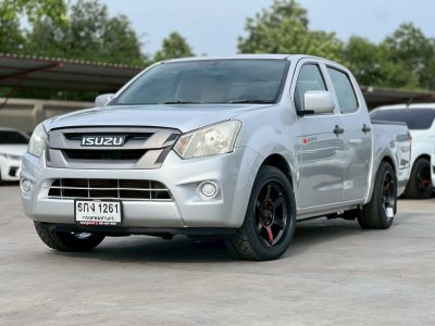 ISUZU D-MAX CAB4 1.9 S MT ปี 2017 (6กง1261)