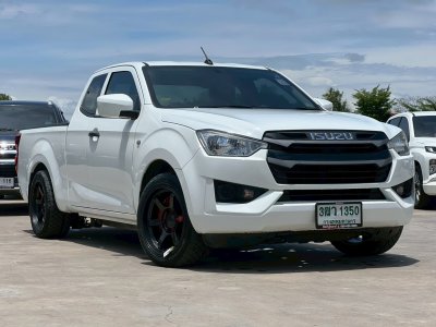 ISUZU D-MAX 1.9 SpaceCab S DA MT ปี 2023 (3ฒว1350)