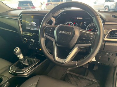 ISUZU D-MAX SPACECAB HI-LANDER 1.9 Z MT ปี 2022 (ผธ2680)