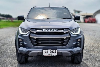 ISUZU D-MAX V-CROSS 3.0 4WD ปี 2022 (จธ 2936)