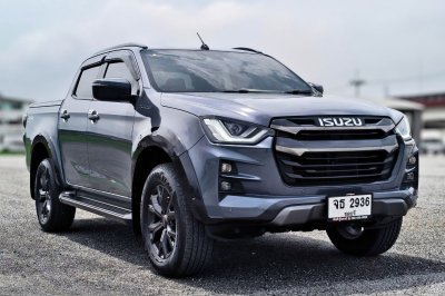 ISUZU D-MAX V-CROSS 3.0 4WD ปี 2022 (จธ 2936)