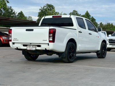 ISUZU D-MAX CAB4 1.9 S ปี 2017 (กล 3533)