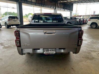 ISUZU D-MAX CAB4 1.9 Z MT ปี 2021 (2ขฌ4093)