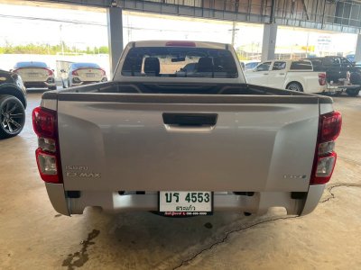 D-Max SpaceCab มือสอง