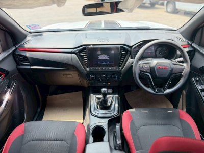 Dmax XSeries มือสอง