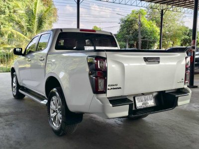 D-Max 4 ประตู 2023 มือสอง