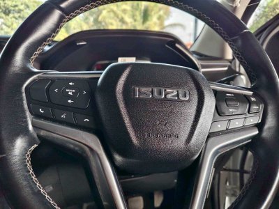 Isuzu D-Max Cab4 มือสอง