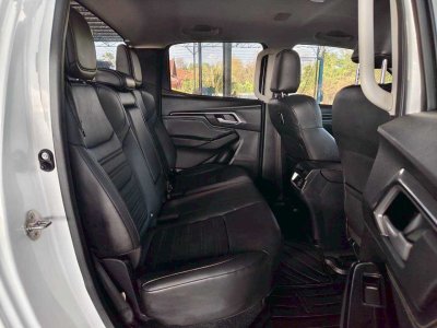 D-Max 4 ประตู 2023 มือสอง