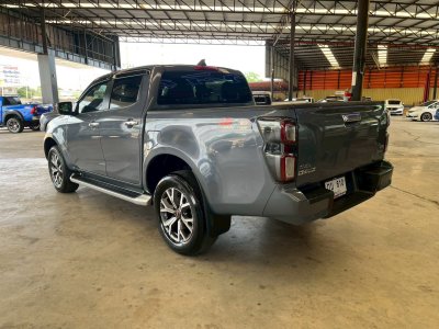 ISUZU D-MAX CAB4 1.9 ZP-AT HI-LANDER ปี 2023 (กบ610)