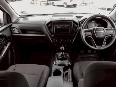 Isuzu รถมือสอง