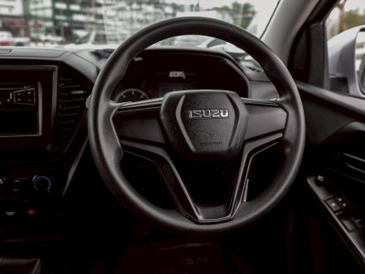 Isuzu รถมือสอง