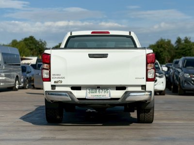 ISUZU D-MAX SPACECAB 1.9 S ปี 2022 (3ฒต 6795)