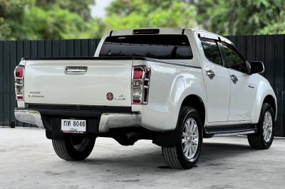 ISUZU D-MAX CAB4 1.9 Z DVD HI-LANDER ปี 2018 (กท 8046)