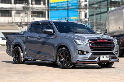 ISUZU D-MAX CAB4 1.9 X-SERIES SPEED ปี 2023 (5ขฆ 8461)