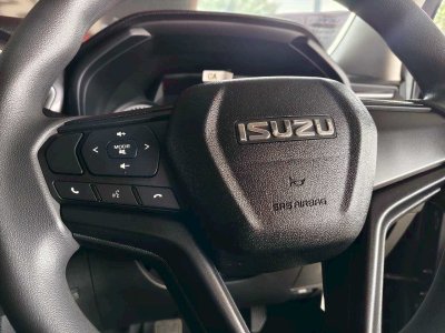 D-Max Hi-Lander มือสอง