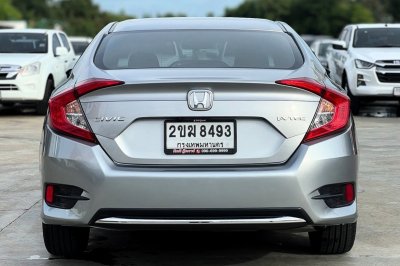 HONDA CIVIC FC 1.8 E ปี 2021 (2ขฆ 8493)