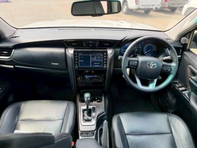 Toyota Fortuner มือสอง