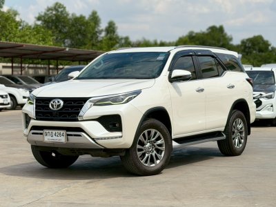 Toyota Fortuner มือสอง