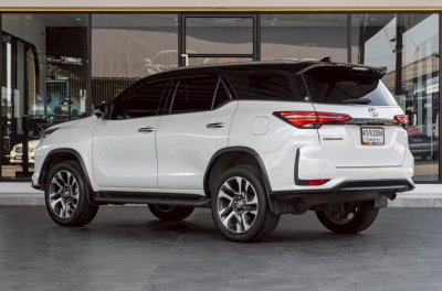 Fortuner Legender มือสอง