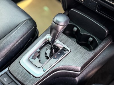 toyota fortuner มือสอง