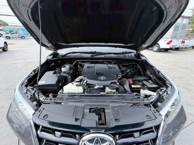 Toyota Fortuner มือสอง