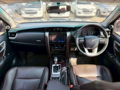 Toyota Fortuner รถมือสอง
