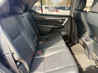 Fortuner Leader มือสอง