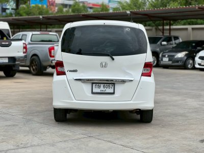 Honda Freed มือสอง