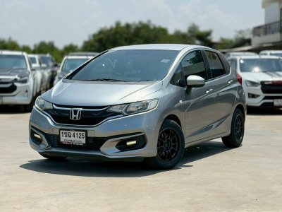 honda jazz มือสอง