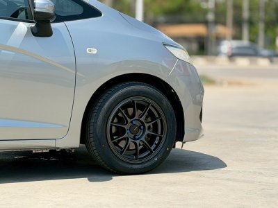 honda jazz มือสอง