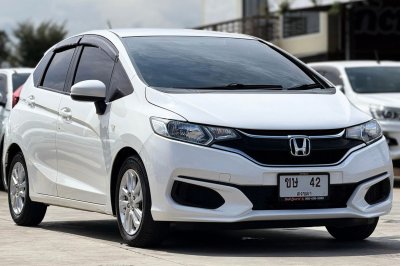 HONDA JAZZ GK 1.5 S ปี 2019  (ขษ 42)