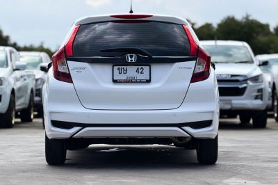 HONDA JAZZ GK 1.5 S ปี 2019  (ขษ 42)