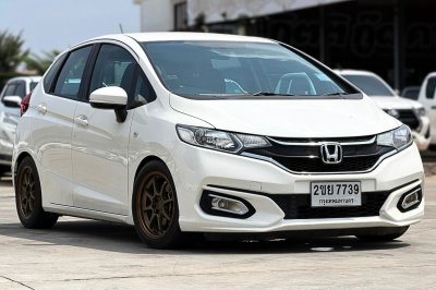 HONDA JAZZ 1.5 S ปี 2021 (2ขย 7739)