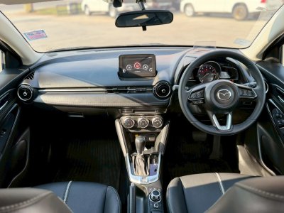 Mazda 2 1.3 S Leather ปี 2022