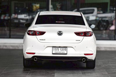 MAZDA 3 2.0 SP ปี 2020 (1ขข 1205)