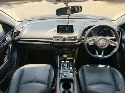 Mazda 3 มือสอง