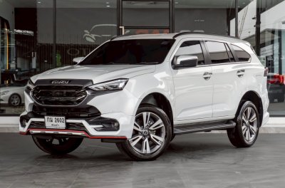 ISUZU MU-X 1.9 ULTIMATE ปี 2023 (กน2602)