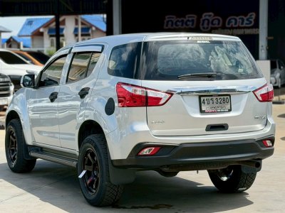 ISUZU MU-X 1.9 CD ปี 2020 (ขร3280)