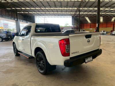 NISSAN NAVARA CALIBRE BLACK EDITION 2.5 ปี 2020 (3ฒฆ418)