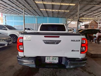 TOYOTA HILUX REVO PRERUNNER 2.4 MID ปี 2023