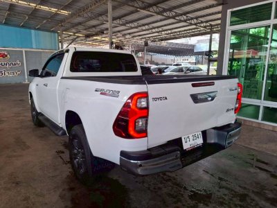 TOYOTA HILUX REVO PRERUNNER 2.4 MID ปี 2023