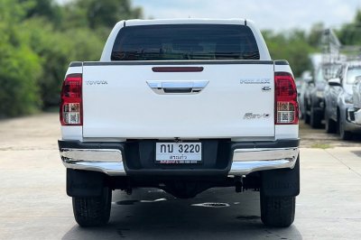 TOYOTA HILUX REVO DOUBLE CAB 2.4 E PLUS PRERUNNER ปี 2019 (กบ3220)