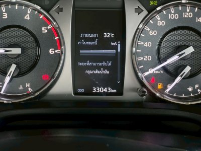 Revo Prerunner 2023 มือสอง