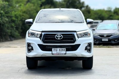 TOYOTA HILUX REVO DOUBLE CAB 2.4 G PRERUNNER NAVIGATOR ปี 2018 (กบ 3266)