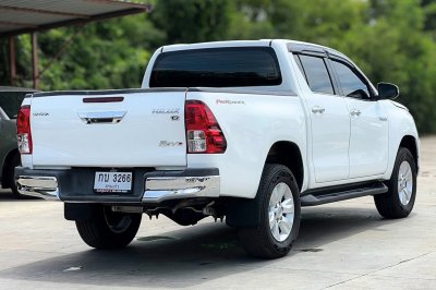 TOYOTA HILUX REVO DOUBLE CAB 2.4 G PRERUNNER NAVIGATOR ปี 2018 (กบ 3266)