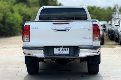 TOYOTA HILUX REVO DOUBLE CAB 2.4 G PRERUNNER NAVIGATOR ปี 2018 (กบ 3266)