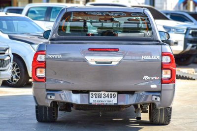 TOYOTA HILUX REVO DOUBLE CAB Z-EDITION 2.4 MID ปี 2022 (3ขฒ 3499)