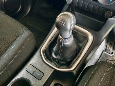 Revo Z Edition รถมือสอง