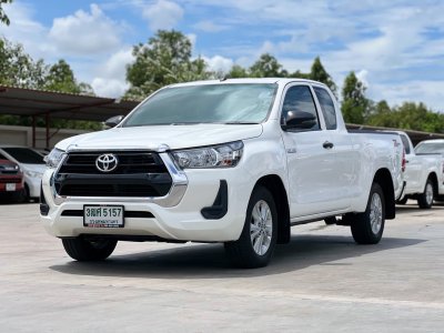 TOYOTA HILUX REVO SMART CAB 2.4 ENTRY AT ปี 2023( 3ฒศ 5157)