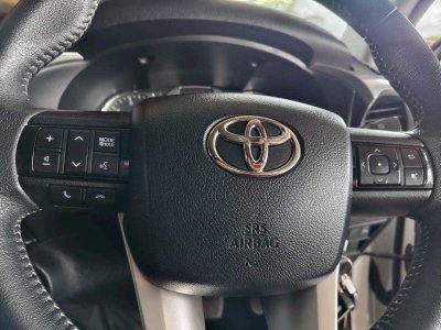 Revo Prerunner มือสอง